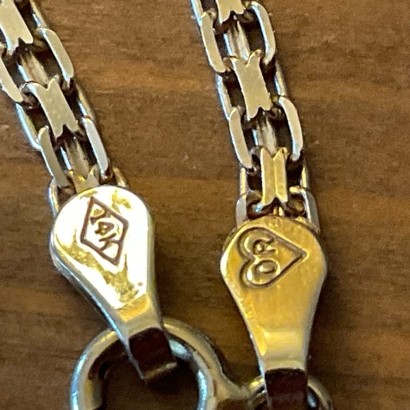 Beverly Hills Gold 14k gold 16” inch round cut  v shaped necklace rare/ vintage - Picture 6 of 12